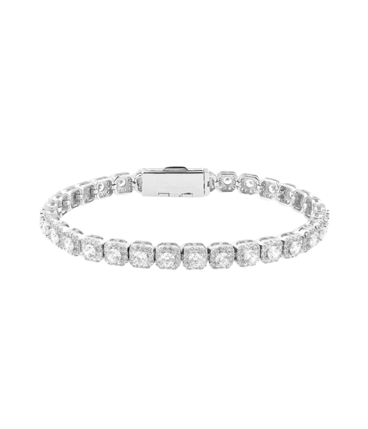 White gold tennis bracelet with all-over round CZ pavé and box clasp
